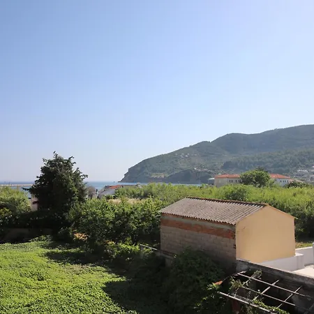 Rania Skopelos Town