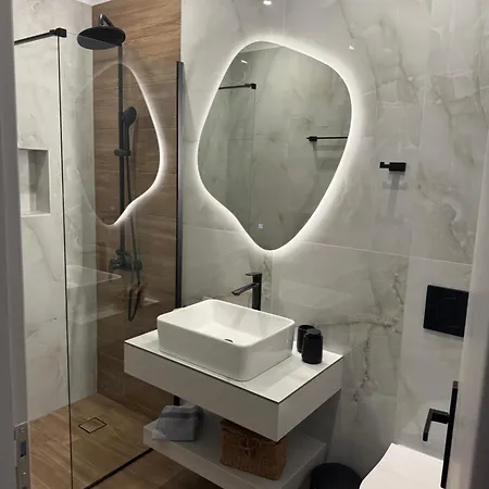 Rania * スコペロス